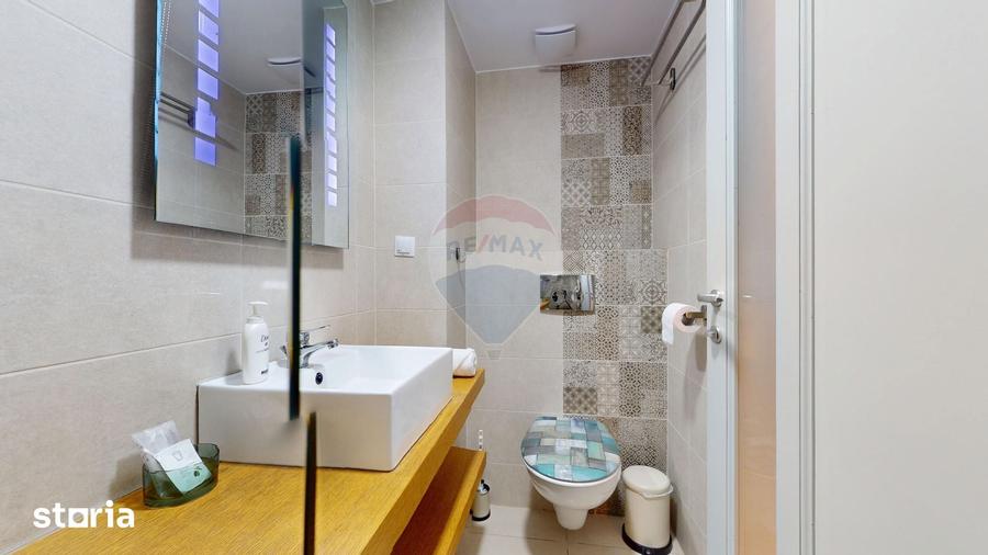 Apartament cu 3 camere decomandat în 15 Noiembrie