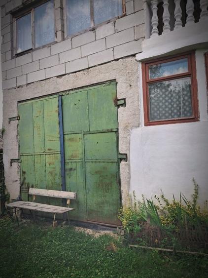 Casă cu 4 camere în Schitu Golești