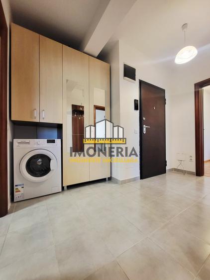 Apartament cu 2 camere decomandat, mobilat în Decebal