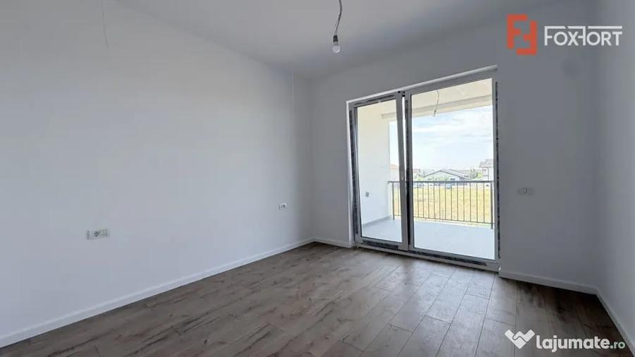 Apartament cu 3 camere în Moșnița Nouă