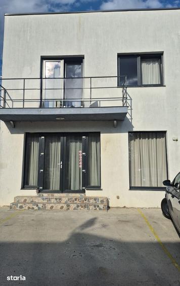 Casă cu 4 camere cu Teren 561 Mp în Central