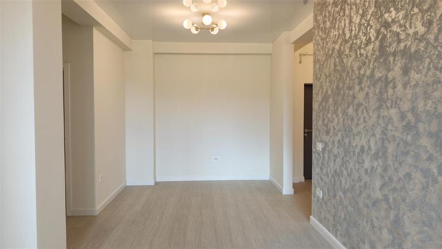 Apartament cu 2 camere decomandat în Valea Lupului