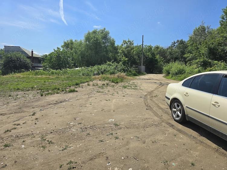 Teren de 5000 mp, în Leamna de Sus