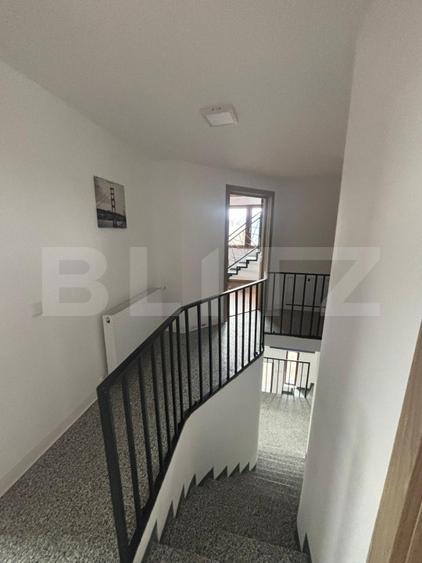 Duplex cu 6 camere cu Canalizare în Beliș