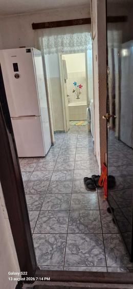 Apartament cu 2 camere decomandat în Sud