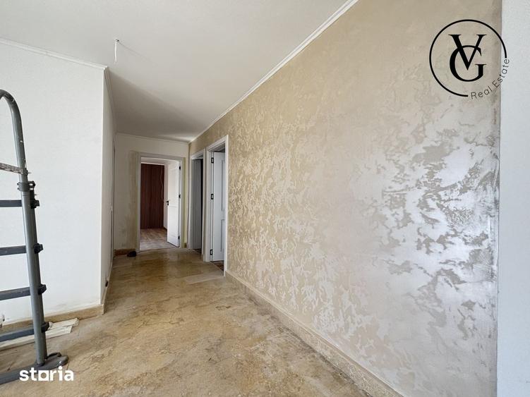 Casă cu 4 camere decomandat cu Teren 317 Mp în Central
