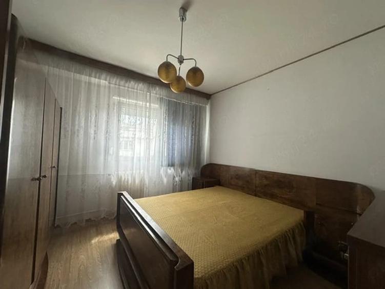 Apartament cu 2 camere semidecomandat în Universitate