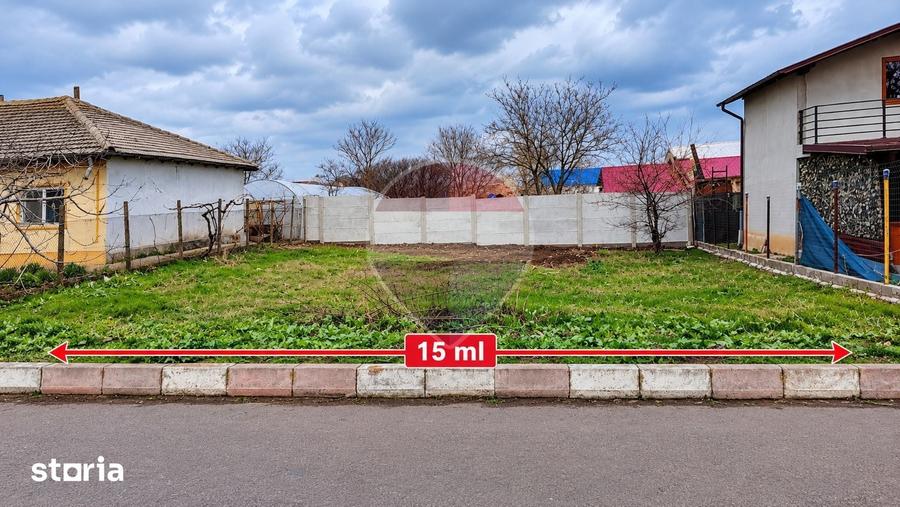 Teren de 300 mp, în Central