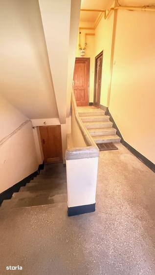 Apartament cu 3 camere în Valea Roșie