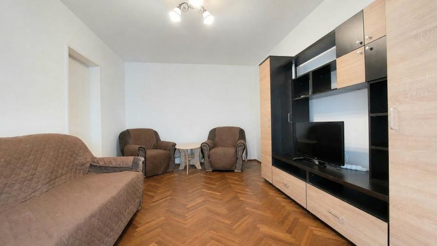 Apartament cu 2 camere semidecomandat în Dristor