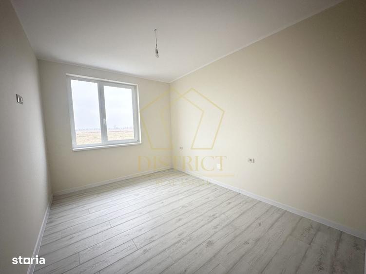 Casă cu 4 camere cu Teren 270 Mp în Central