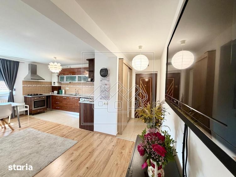 Ap modern, cu 3 camere, balcon - Zona Lazaret - 17