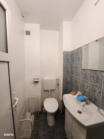 Apartament cu 3 camere decomandat în Găvana