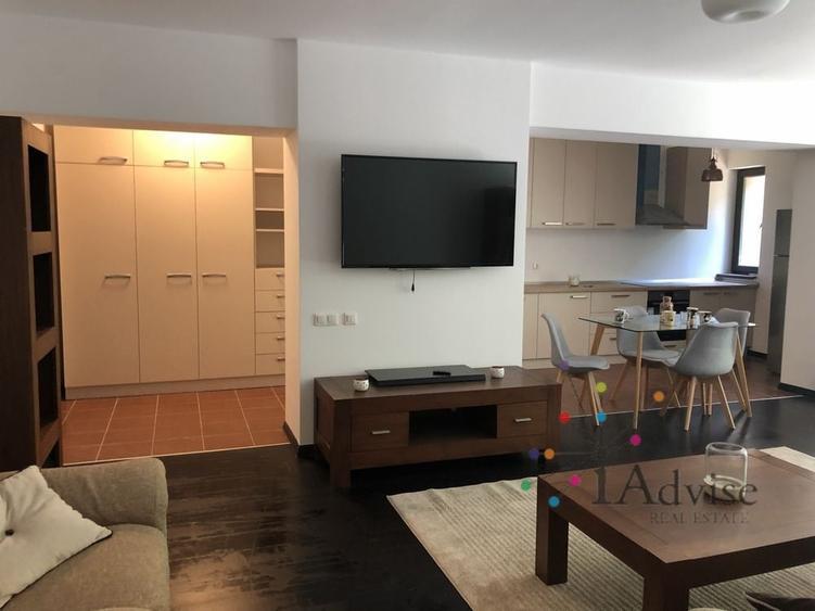 Apartament cu 2 camere decomandat, mobilat în Răcădău