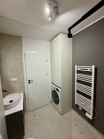 Apartament cu 2 camere decomandat, mobilat în Mărăști