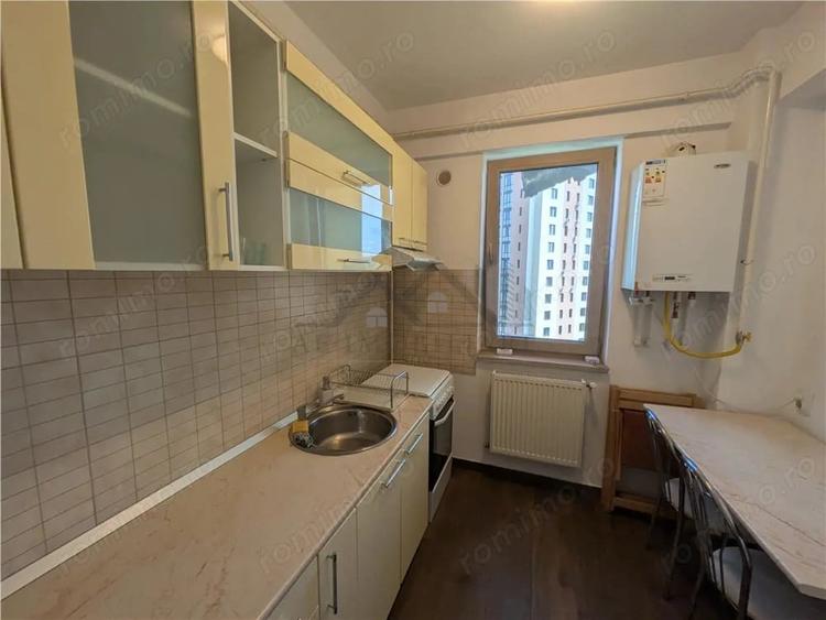 Apartament cu 3 camere decomandat în Lunca Cetățuii