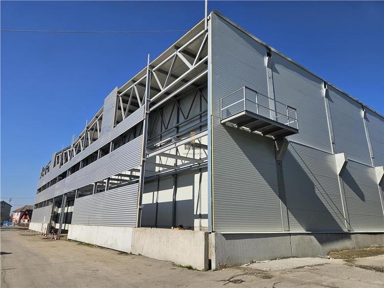 Spațiu industrial, de 4,500 mp, în Cristești