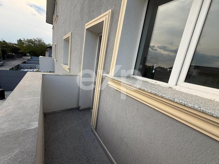 Casă cu 4 camere cu Teren 10 Mp în Măgurele