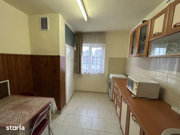 Apartament cu 3 camere decomandat în Micălaca