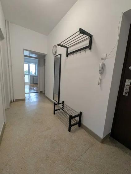 Apartament cu 3 camere decomandat în Gara de Est