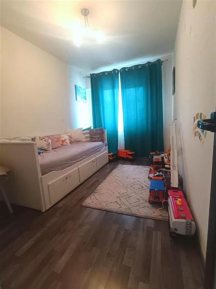 Apartament cu 3 camere decomandat în Gării