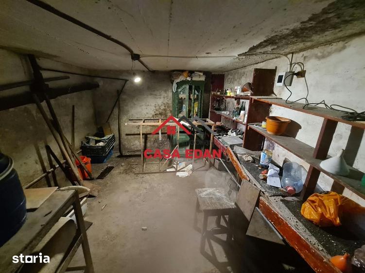 Casă cu 3 camere cu Teren 1000 Mp în Bănești