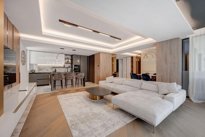 Apartament cu 3 camere semidecomandat, mobilat în Floreasca