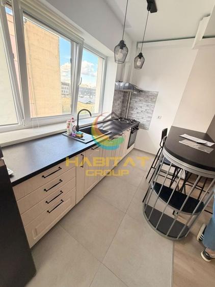 Apartament cu 2 camere semidecomandat, mobilat în 13 Septembrie