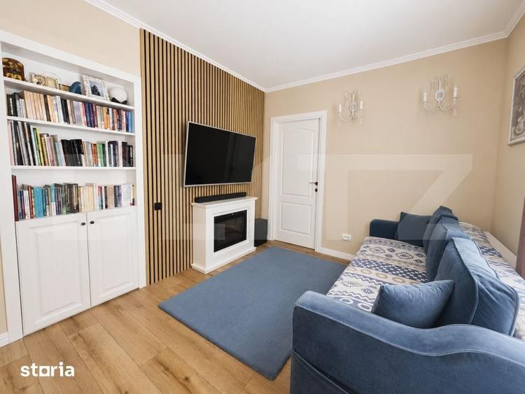 Apartament cu 3 camere semidecomandat în Central