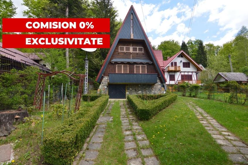 Casă individuală cu 6 camere cu Canalizare în Plopeni