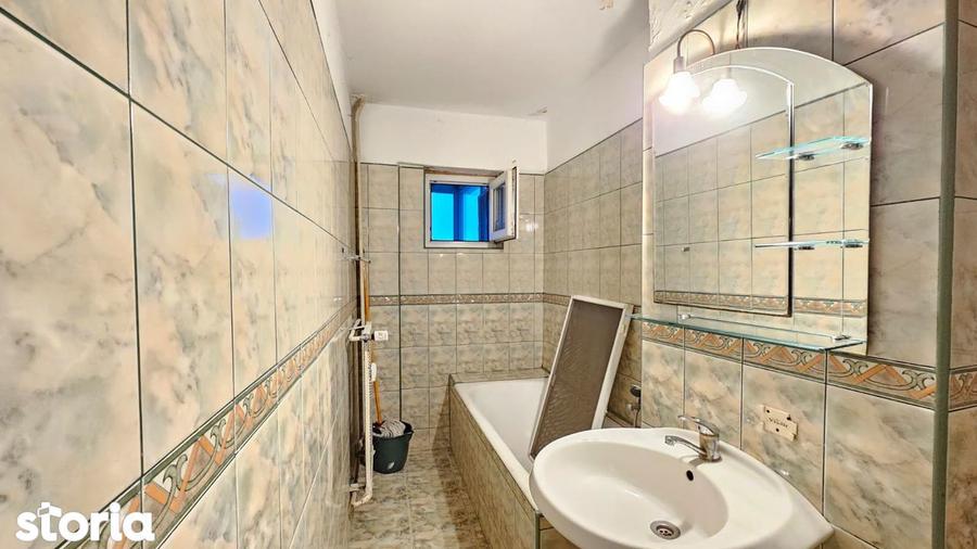 Apartament cu 3 camere decomandat în Pantelimon
