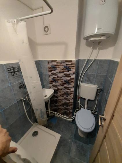 Garsonieră decomandată în Poșta