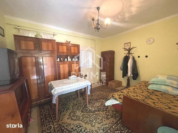 Casă cu 4 camere în Dos