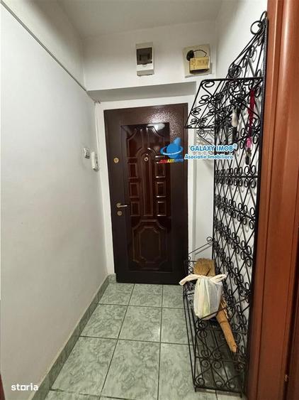 Apartament cu 2 camere semidecomandat, mobilat în Ferdinand