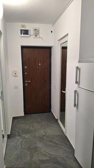 Apartament cu 2 camere decomandat în Calea București