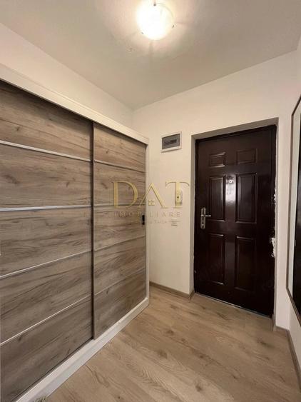 Apartament cu 2 camere semidecomandat în Florești