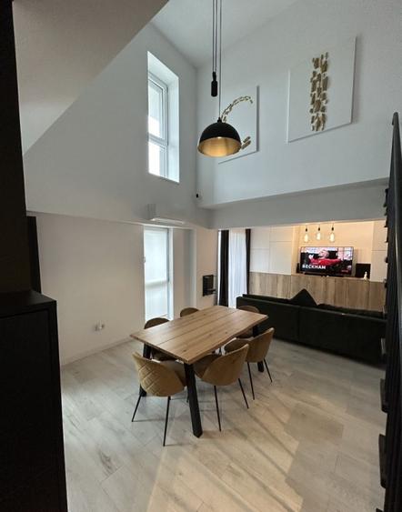Penthouse cu 3 camere, mobilat în Pipera