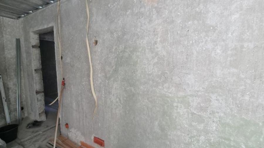 Apartament cu 4 camere decomandat în Berceni