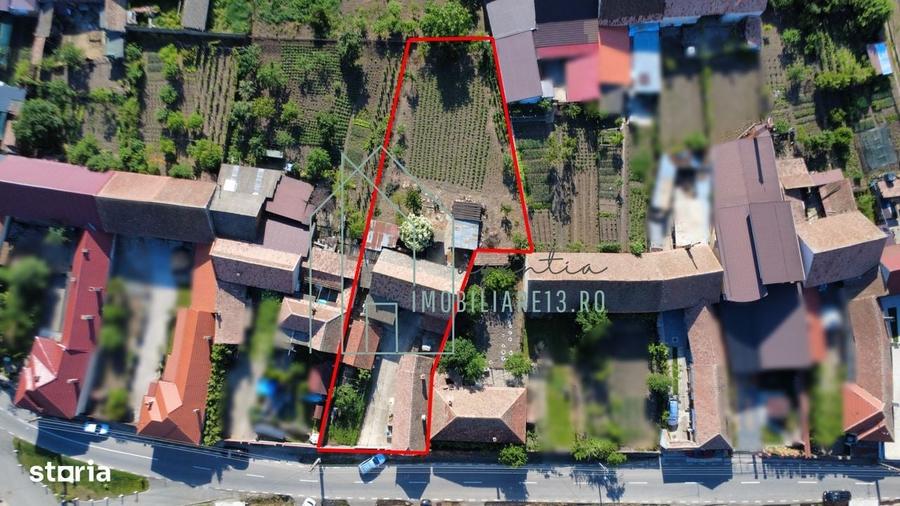 Casă cu 4 camere în Cut