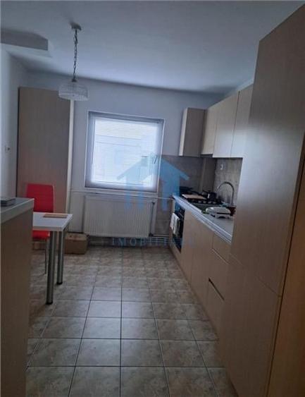 Apartament cu 3 camere decomandat în Mărăști