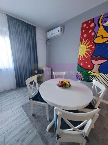 Apartament cu 2 camere semidecomandat, mobilat în Nord