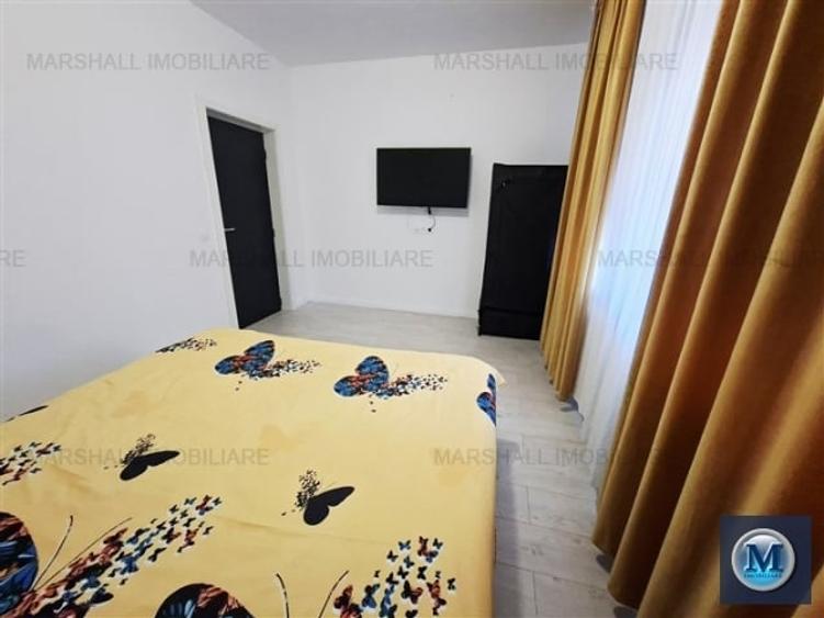 Apartament cu 3 camere decomandat în Sud