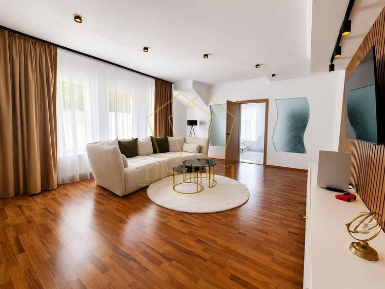 Duplex cu 3 camere cu Canalizare în Dumbrăvița