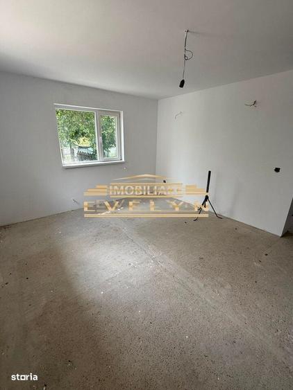 Casă cu 3 camere decomandat cu Teren 509 Mp în Central