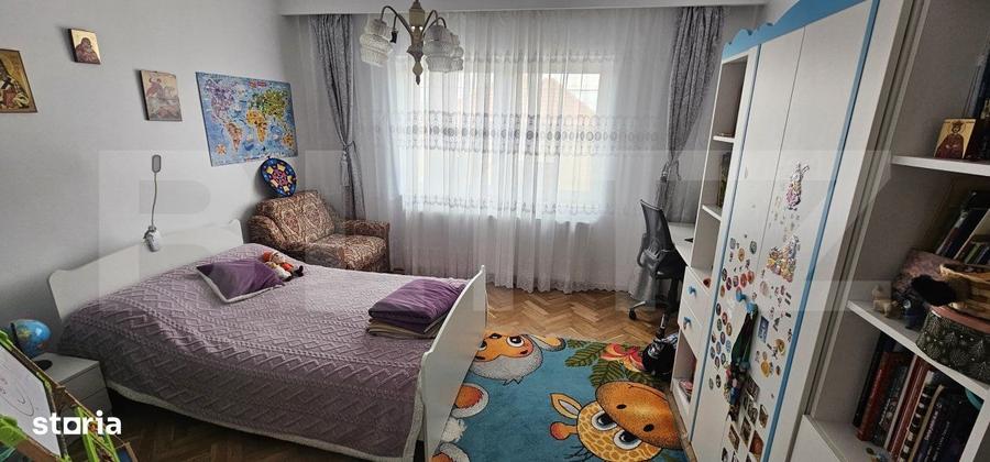 Casă cu 4 camere în Hășdat