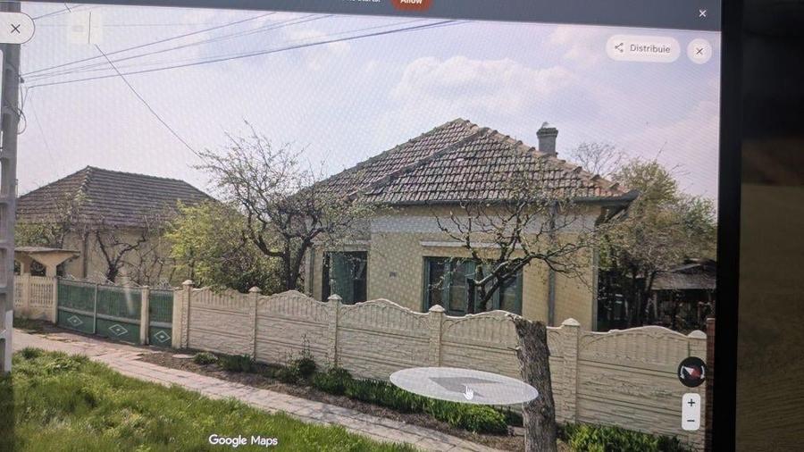 Casă individuală cu 4 camere cu Teren 1328 Mp în Bârca