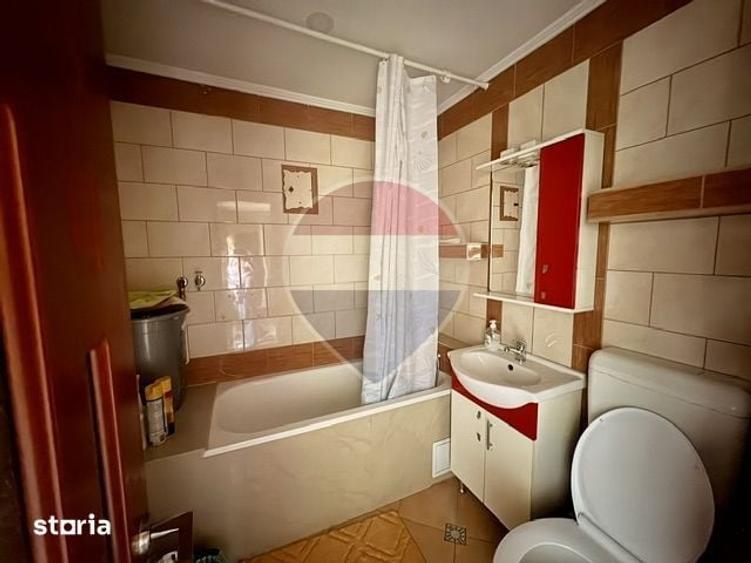 Apartament de inchiriat - 12