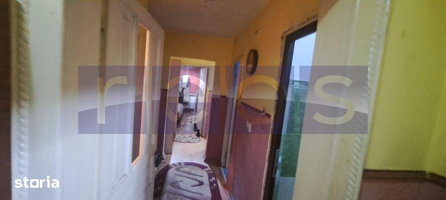 Apartament cu 4 camere decomandat în Ultracentral