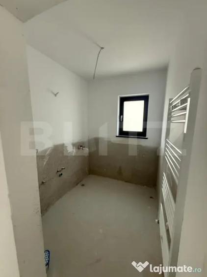 Apartament cu 3 camere decomandat în Burdujeni