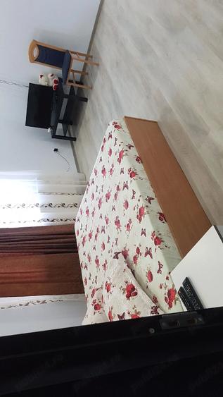 Casă cu Teren 900 Mp în Central
